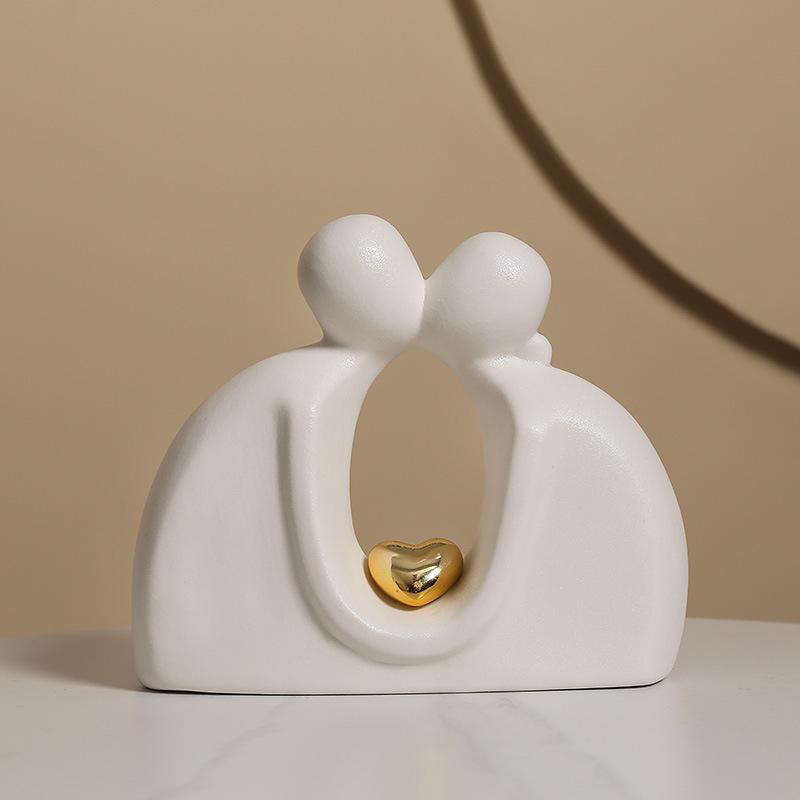 

European Lover Ornament sculpture Happy couple wedding Ornament Decoration Crafts Figurines Miniatures Home decor accessories белый