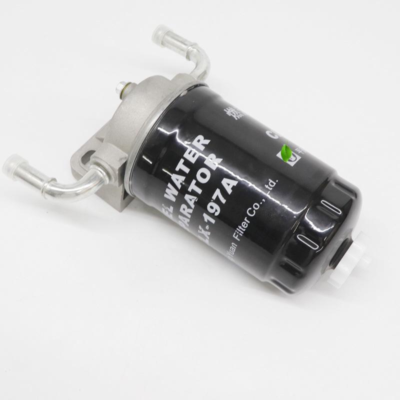 Qingling Oil-Water Separator & Jiangling Isuzu TFR Diesel Filter Assembly with Hand Pump