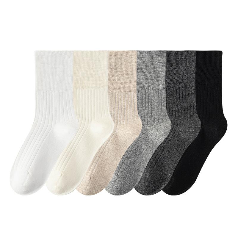 Grey Loose-fitting High-top Vertical Women's Socks, Pure Cotton Pile Socks, Moisture-absorbent and Breathable, White Boneless Long Socks