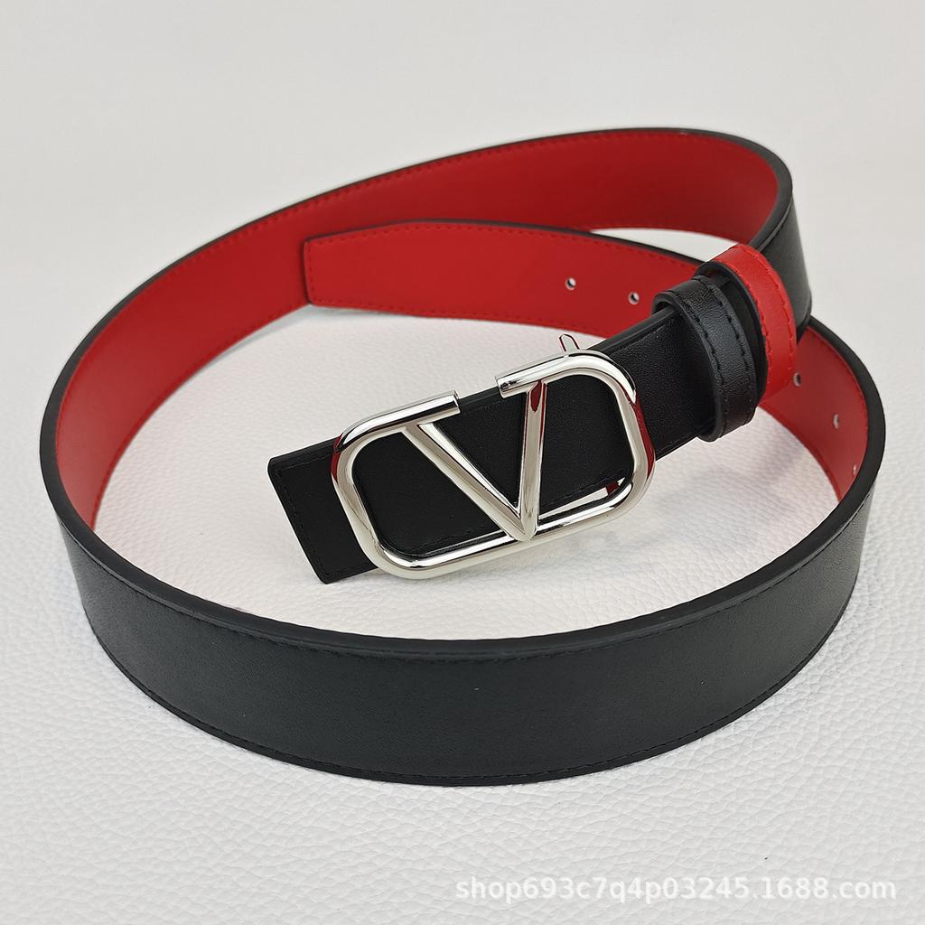 Ceinture Mode Ins Simple Noir Et Rouge Unisexe 4.0Cm Boucle Lisse Lettre V Pour Hommes Et Femmes