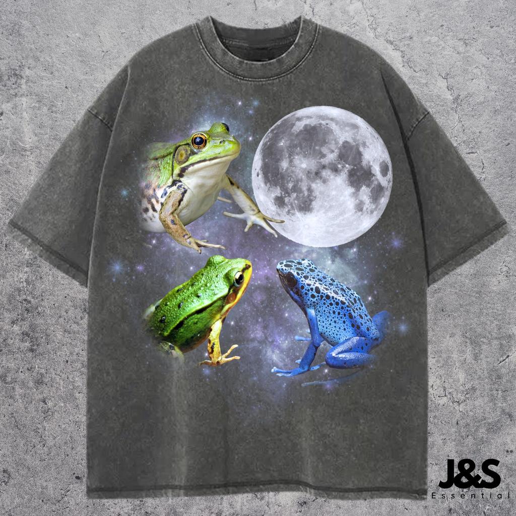 Three Frogs Vintage Graphic T-shirts, Retro Toads Moon Tshirt, Frog Lovers, Funny Cozy Sleeping Galaxy Tee,Oversized Washed Adult Joke Shirt