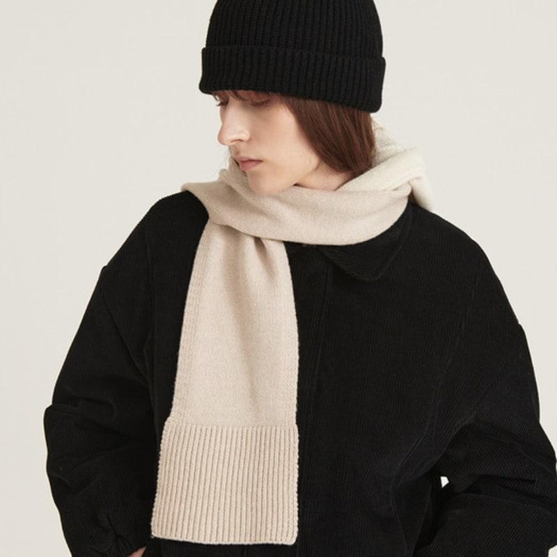 

MORE OR LESS Cashmere Knit Muffler - Ivory Free