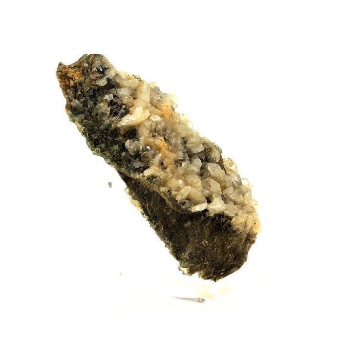 Pierres et Minéraux. Albite + Epidote + Hématite. 1378.5 ct. Saint-Véran, Hautes-Alpes, France..