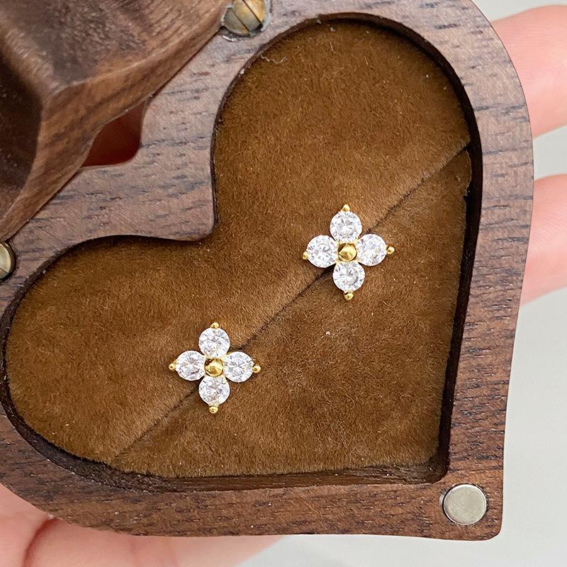 

Gold Plated Halo CZ Stud Earrings 925 Sterling Silver Hypoallergenic Classic Elegant Flower Earrings Jewellry золотой