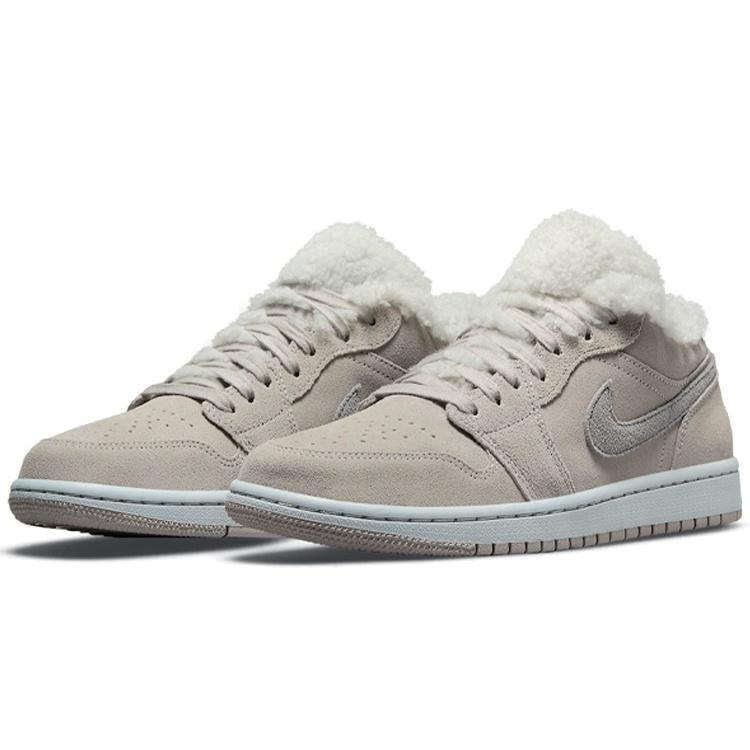 (WMNS) Air Jordan 1 Low SE 'Sherpa Fleece' Women's DO0750-002