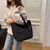 Japanese Aesthetic, Foreign Style, Personalized Leisure Shoulder Bag, Female Student Class Handbag, Niche Commuter Tote Big Bag