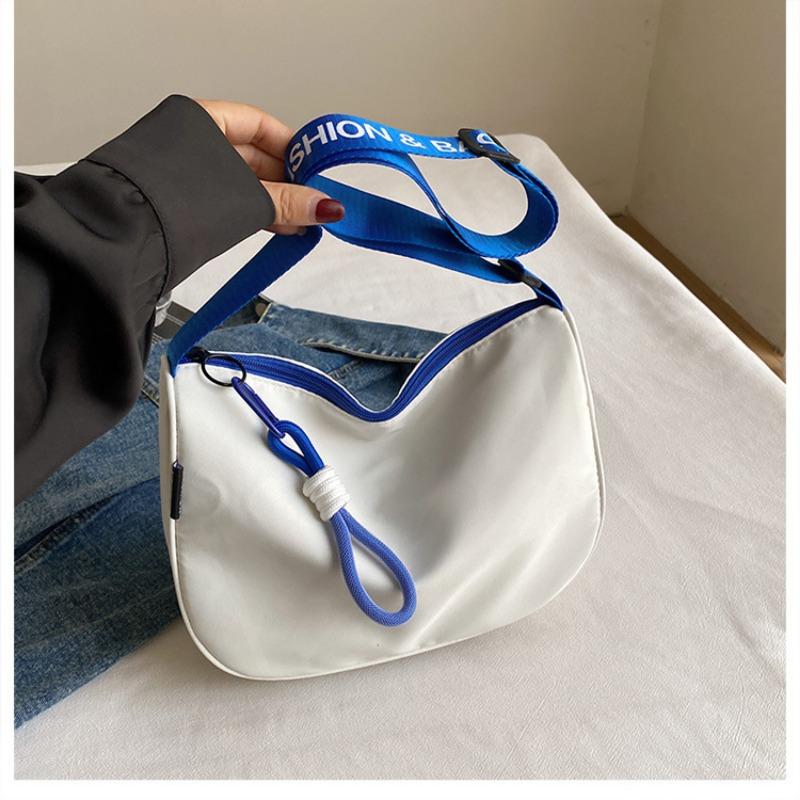 Spacious Dumpling Crossbody Bag Women Versatile Casual Sporty Shoulder Bag Trendy