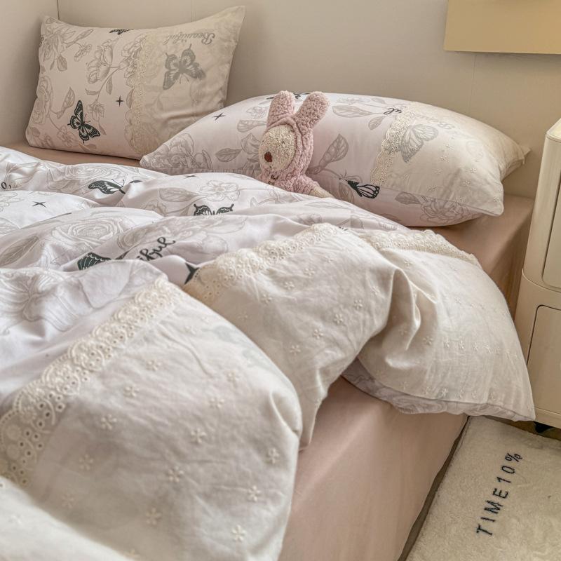 Bedding Set Four-piece Printing Skin-friendly Breathable Comfortable Bed Sheet Quilt Cover Pillowcase