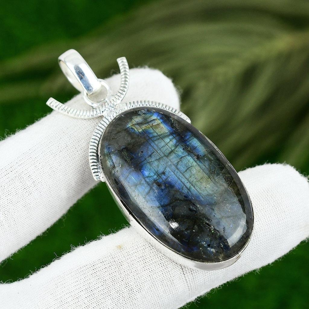 Oval Labradorite Gemstone Sister Engagement Third Eye Chakra Pendant 925 Silver