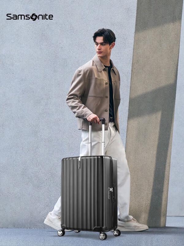 

Samsonite 20-inch Vertical Stripe Hardside Luggage