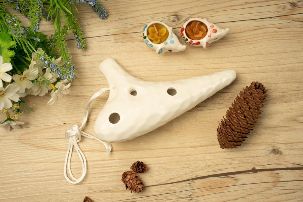 TNG Ocarina [AltoCAC  12-Hole  Emerald] High-Quality Ocarina for Tube Play (Includes Strap) Glazed Finish with Ocean Wave Pattern (White)