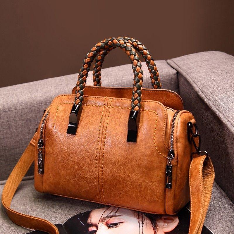 

Wmoen handbag large capacity shoulder bag Soft leather female crossbody bag woven hand handle ladies Commuter bag