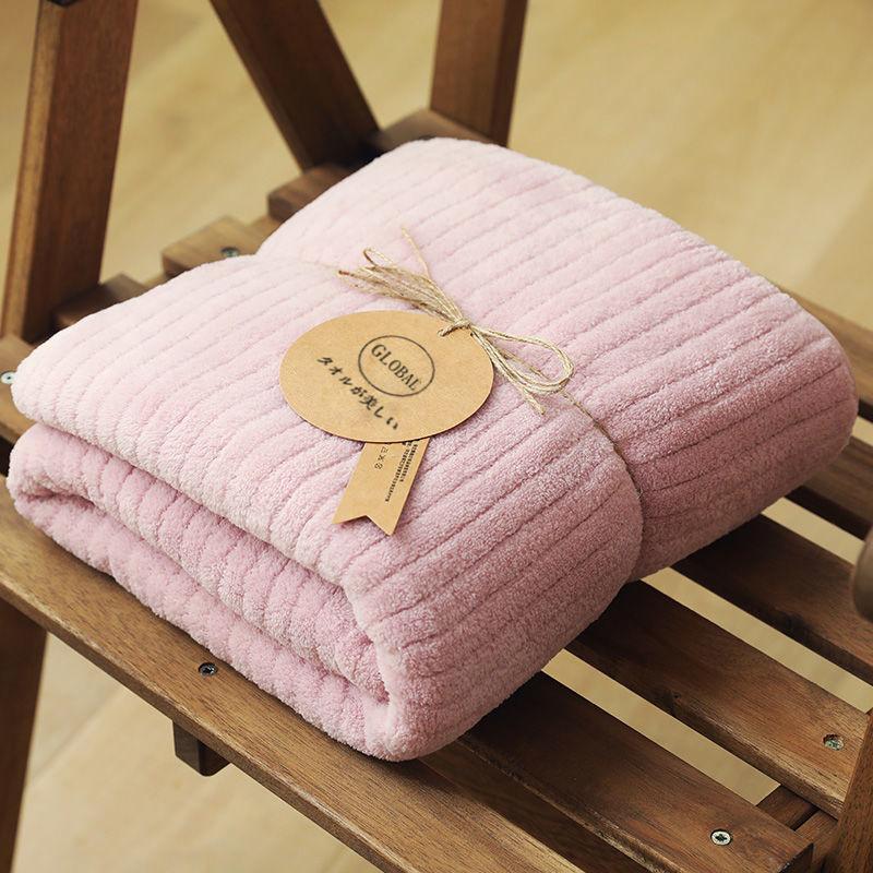 

90 * 180 coral fleece large bath towel enlarged and thickened, soft and quick-drying adult towel bath towel towel; 35 * 75cm
