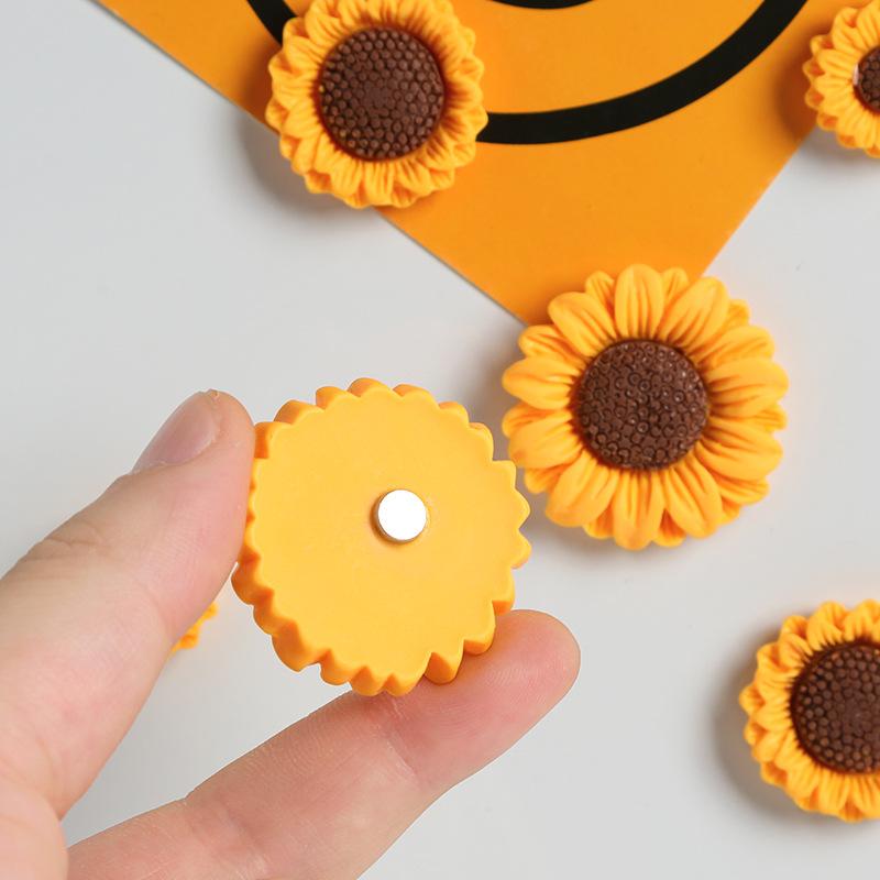 Sonnenblumen-Harz-Kühlschrankmagnete Set mit 6 Stück Kleine, Mittlere, Große Größen Dekoratives Küchenmagnet für Zuhause und Büro