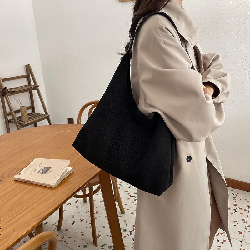 

Tote bag women s 2025 new large-capacity commuter bag versatile simple shoulder bag shopping bag 34*10*36 чёрный