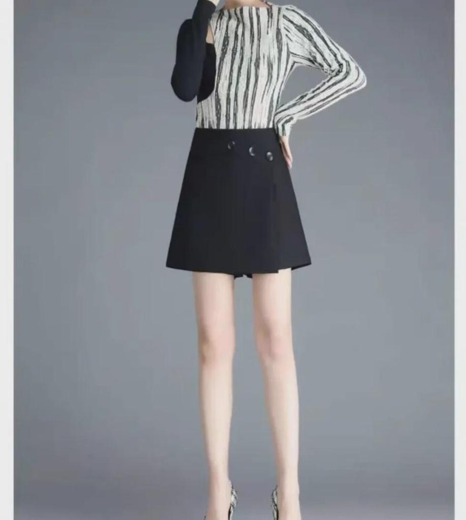 Women's High Waist Black Suit Shorts: Korean Style 2024 Spring/Autumn, Slim A-Line, Versatile, Loose Fit, Wide Leg.