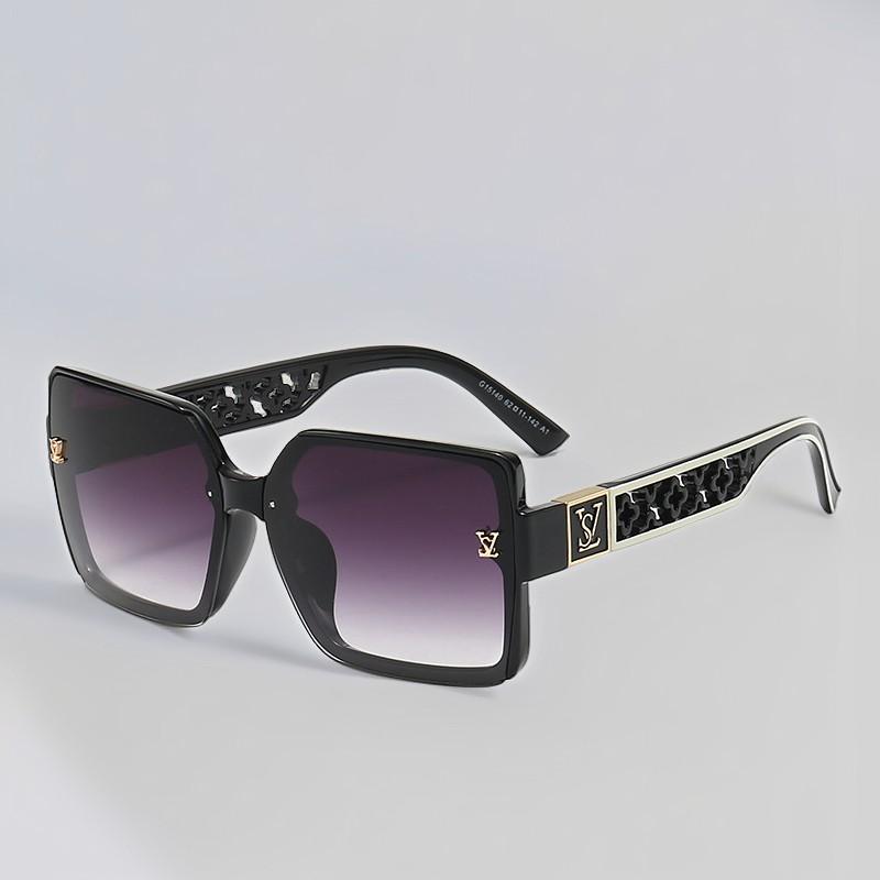 Lunettes de Soleil de Luxe Designer Femme Carrées Vintage Élégantes Mignonnes Lunettes Tendance Voyage Fête Marque de Mode