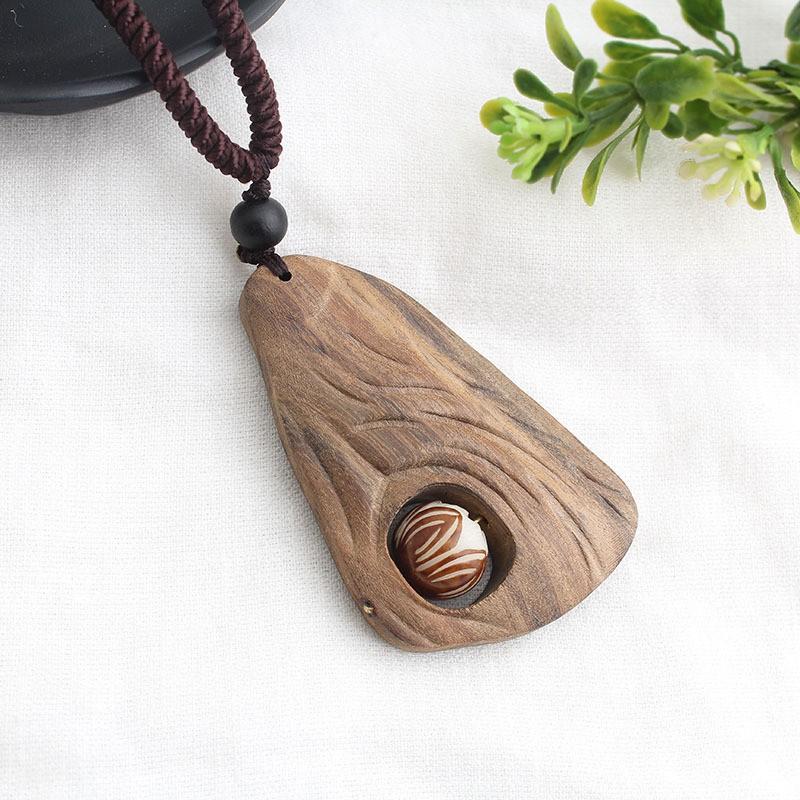 Handmade Wooden Pendant Necklace Ethnic Boho Style Long Chain Leaf Design Natural Women