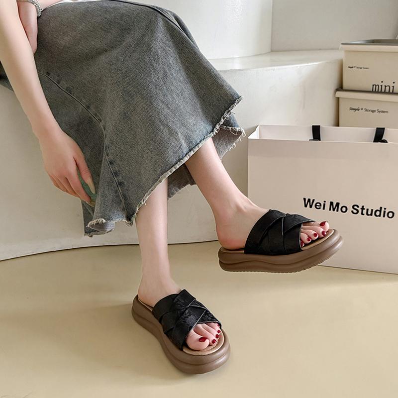 Fashion Shoes Woman's Slippers Slides Platform 2025 Flat Scandals Shoes Ladies' Slippers Slipers Women Platform 2025 Flat Scandals