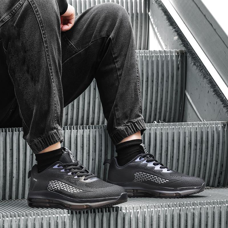 New Spring and Summer Large-size Men's Shoes Breathable Mesh Sporty Style Thick Sole Elevated Street Fashion Running Shoes