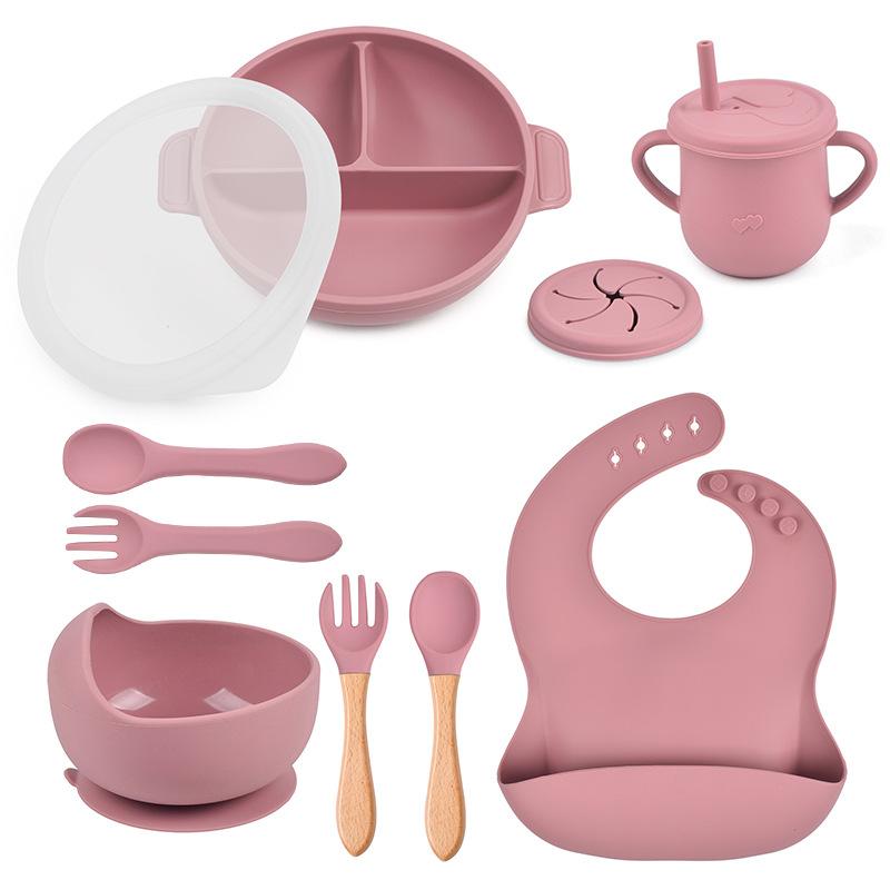 10Pcs Baby Silikon Fütterung Set Lätzchen Sucker Abendessen Platte Antislip Schüssel Löffel Tasse kinder Geschirr Baby Zeug