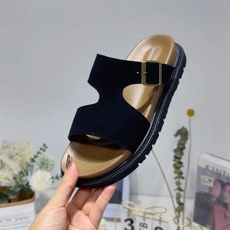 Fashion Flip-flops Women 2025 Summer New One Word Flip-flops Flat Beach Sandals