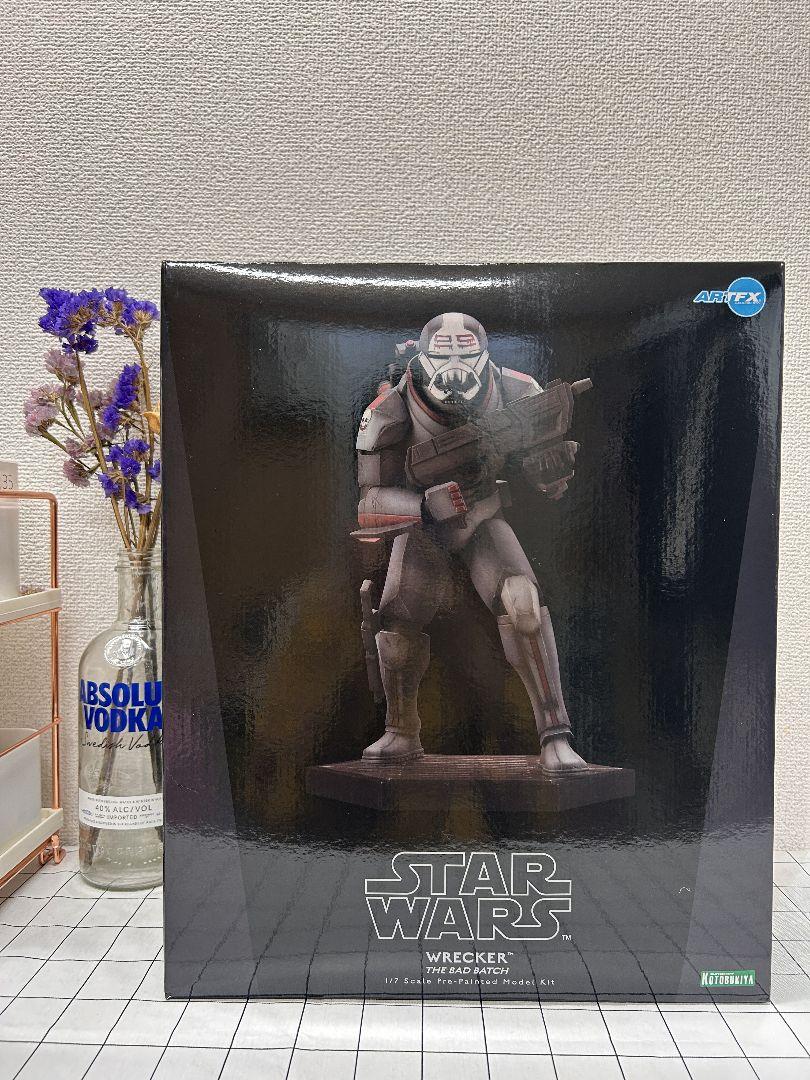 

[Б/У] Масштаб 1/7 ARTFX Wrecker THE BAD BATCH WARS: Плохая партия