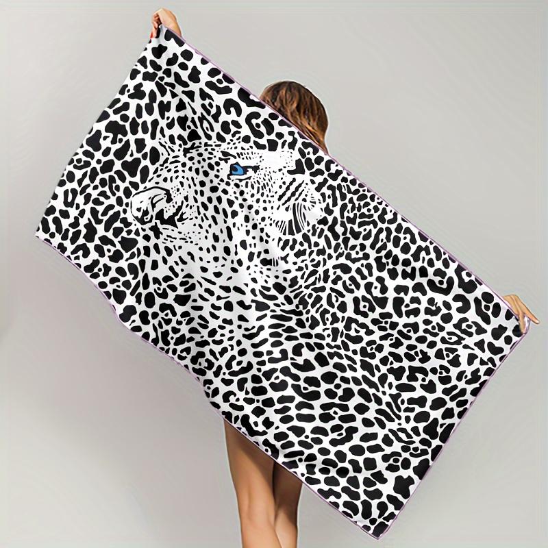 Black Leopard Print Beach Towel, Quick-Dry Travel Swimming Pool Multi-Purpose Holiday Beach Towel