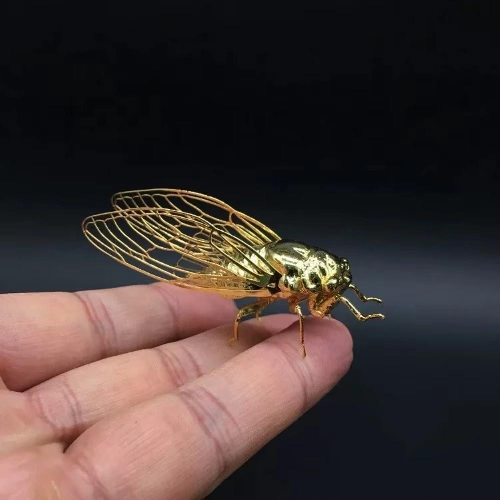Exquisite Zink-Zinklegierung Tierstatue Mini Vintage Insektenskulptur Kreative Zikadenfigur Teeverkostung