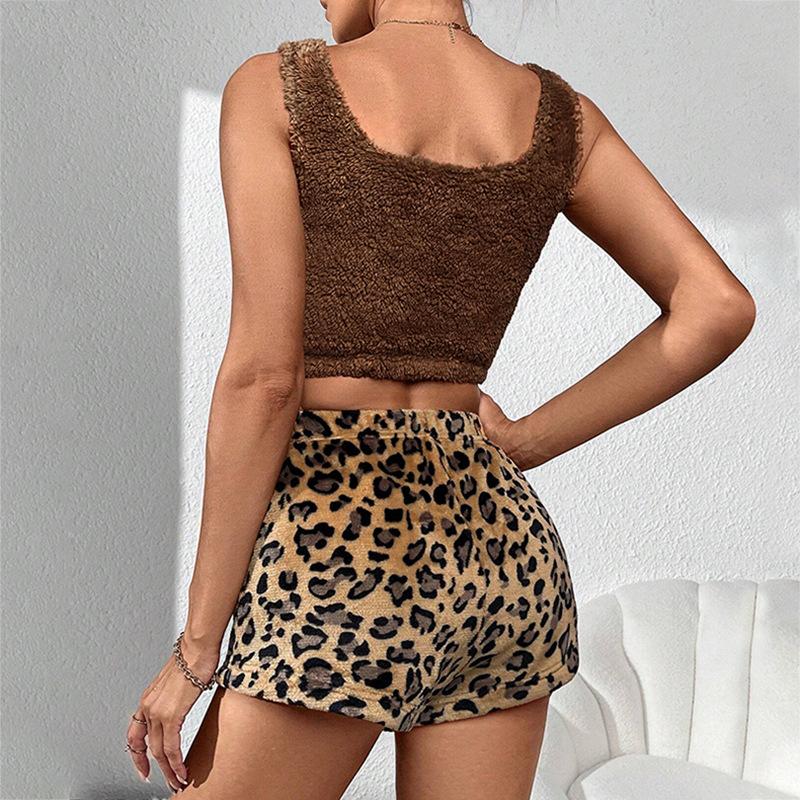 Spring Autumn Plus Size 3XL 4XL 5XL Tank Tops and Shorts Pajamas Set Casual Loose Velvet Leopard Print Pyjamas for Women Sleepwear Set Homewear
