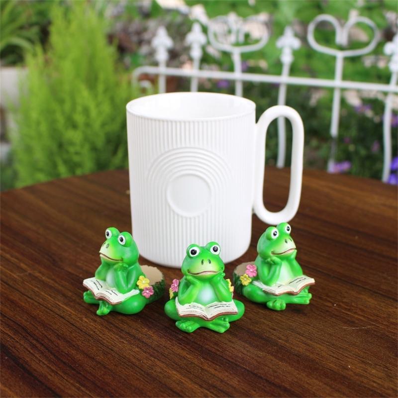 Pack of 3 Small Frogs Statues Ornaments for Indoor and Outdoor Use as Pot Lifters and Decorative Planter Risers Feet