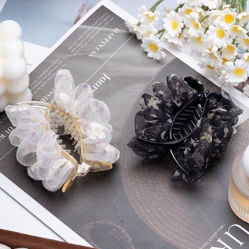 1pc High End Printed Chiffon Wrinkling Clip, Large New Year's Hair Clip, Back of the Head Hair Bun, Shark Clip Hair Accessory
