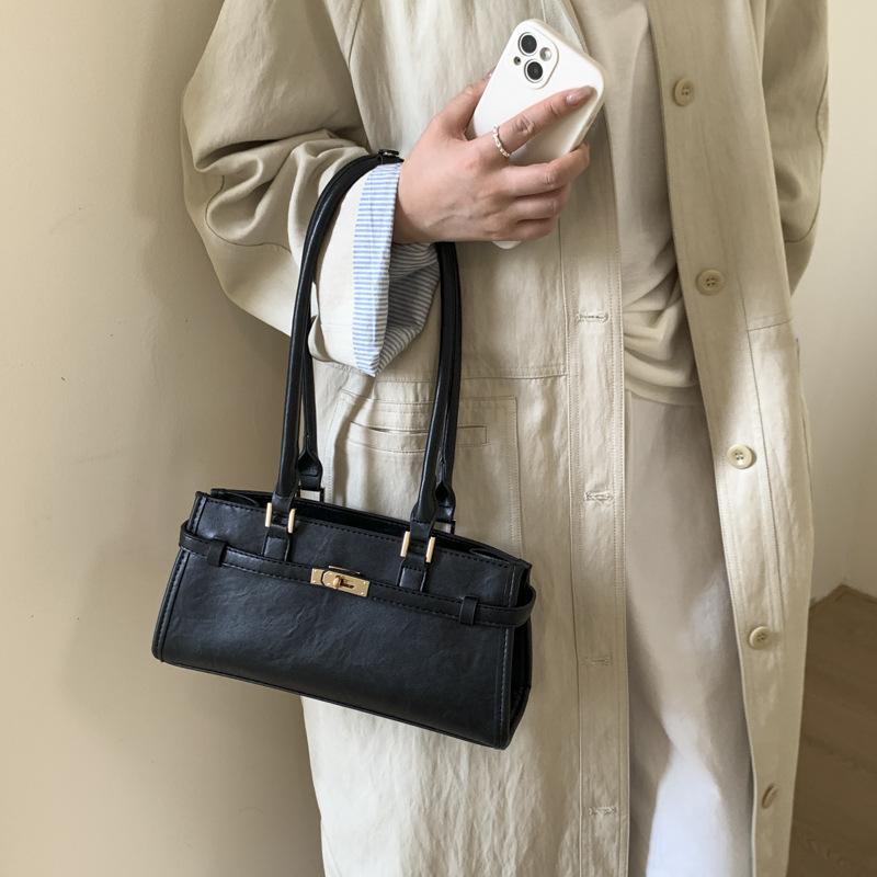 Underarm bag women 2025 new high sense women fashion versatile niche design Internet celebrity explosion shoulder handbag