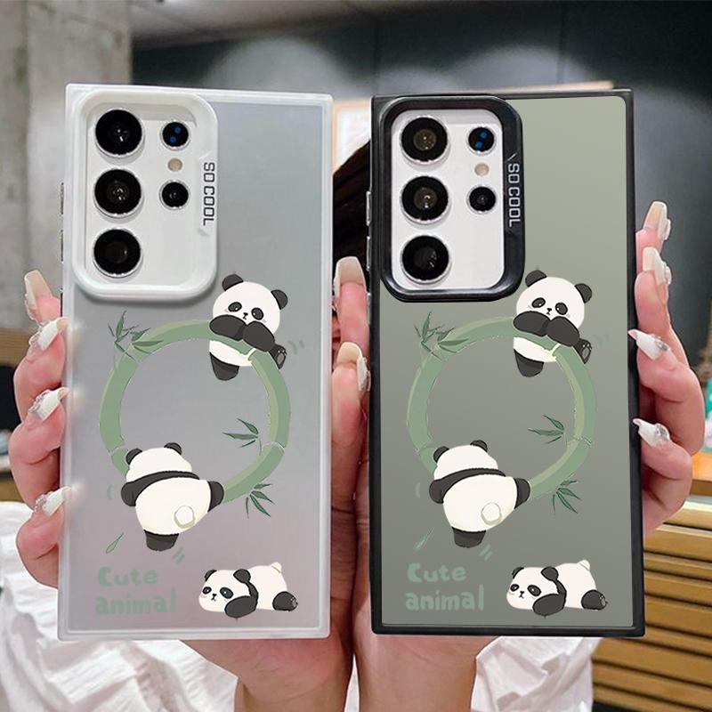 

Climbing Panda Pattern Square Phone Case for Samsung S24 S22 Ultra S23 S21 S20 Fe A54 A53 A52 Shockproof Slim Anti-Fall Laser Imd Hard Cover Samsung S24 серый
