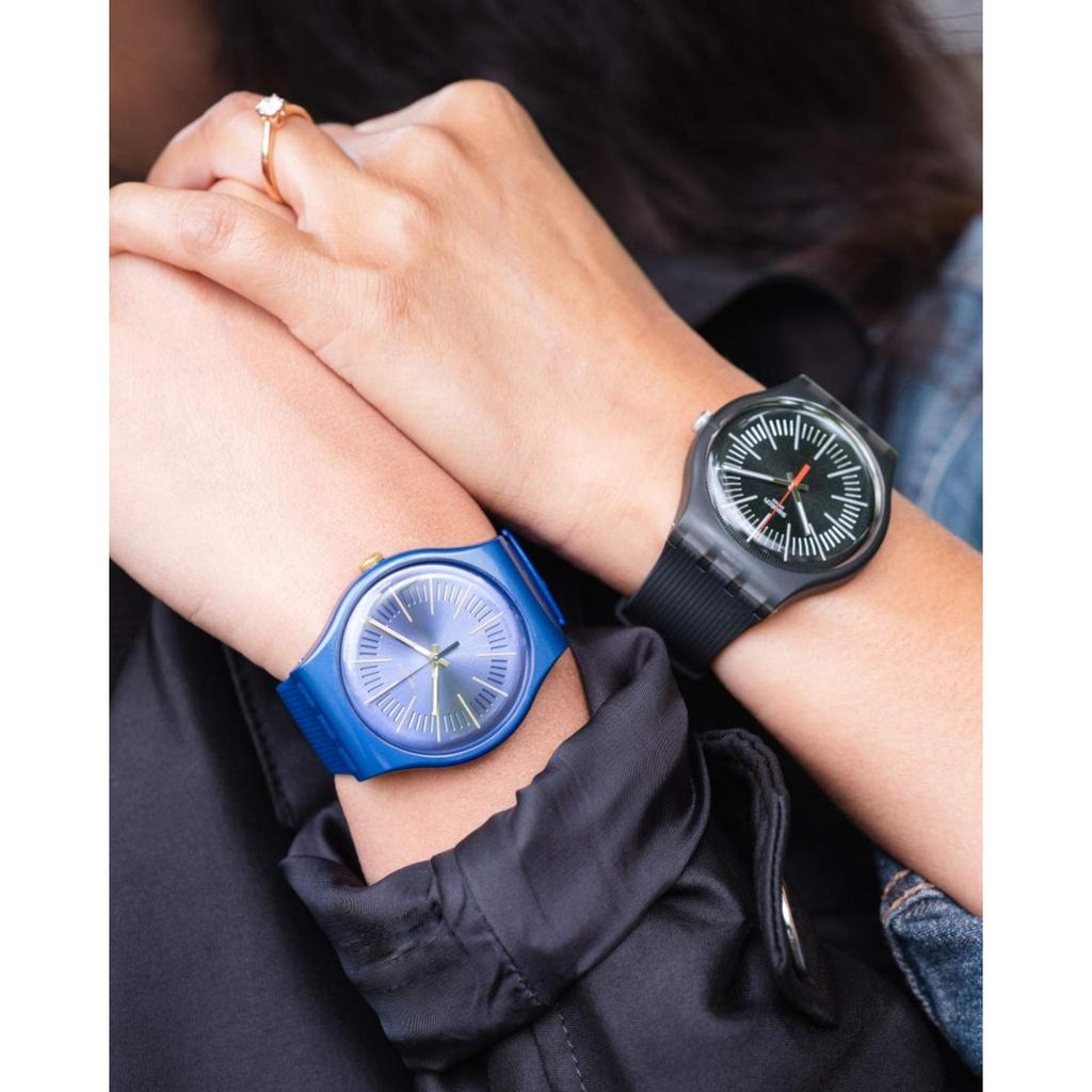 Swatch SWATCH ESSENTIALS SUON143 Blå Armbåndsur