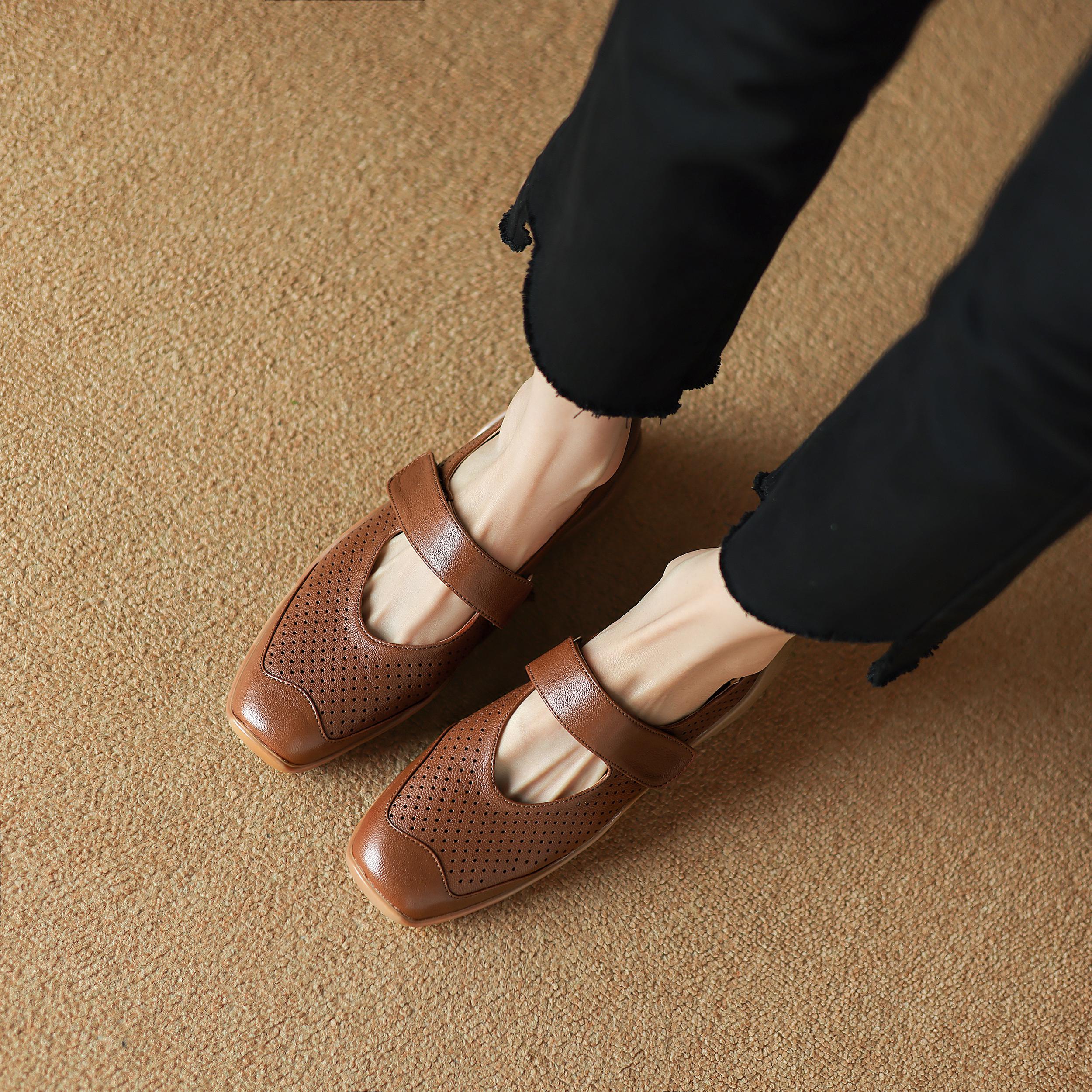 

Krazing Pot Sheepskin Spring Summer Size 41 Carving Thick Low Heels Women square Toe Hollow Breathable Hook Loop Pumps 41 коричневый