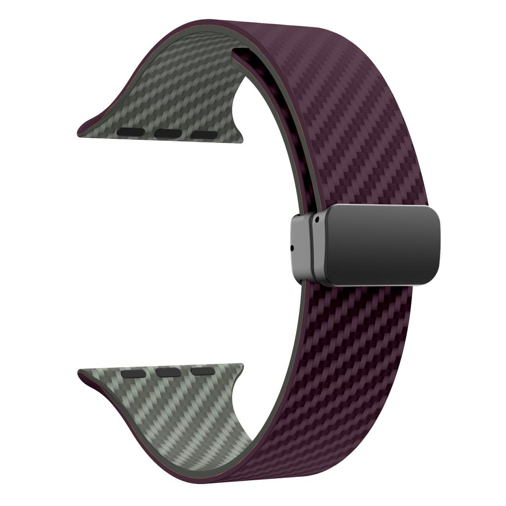 Bracelet en Silicone à Fermoir Magnétique Motif Fibre de Carbone pour Apple Watch Séries 1-9/Se/Ultra, Taille Universelle pour les Modèles 38mm à 49mm
