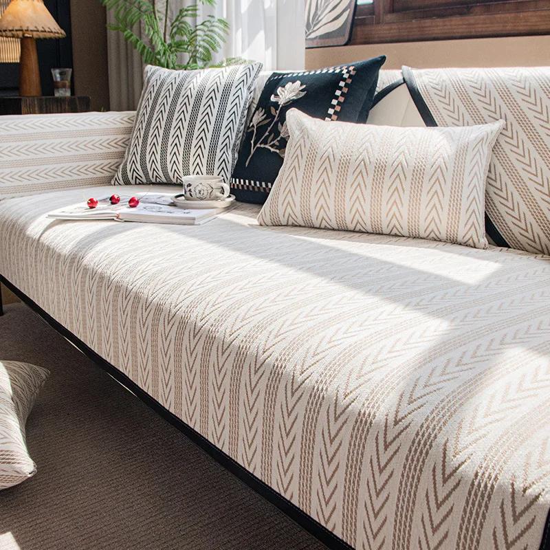 Potah na pohovku ve francouzském středověkém stylu do obývacího pokoje Zimní protiskluzový hřejivý polštář na pohovku Prachotěsný přehoz na gauč Chránič nábytku