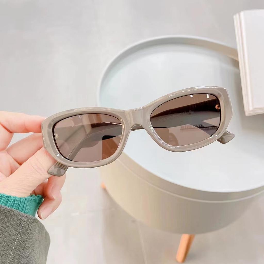 New Fashion Sunglasses Women Men Rectangle UV400 Protection Vintage Retro Outdoor Travel Sun Glasses