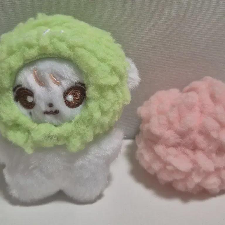 

Pong Hani, The Doll Chosen By Seventeen
