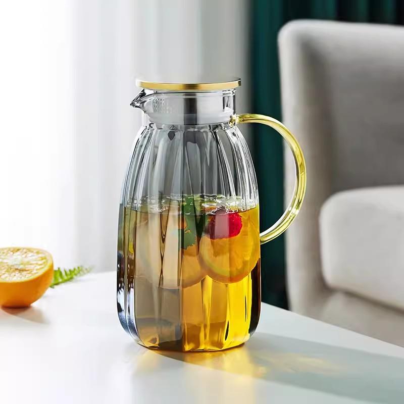 

Стеклянный чайник для холодной воды Большой емкости Металлическая крышка Бытовой Прозрачный набор Устойчивый к высоким температурам и трещинам Чайник для холодной воды