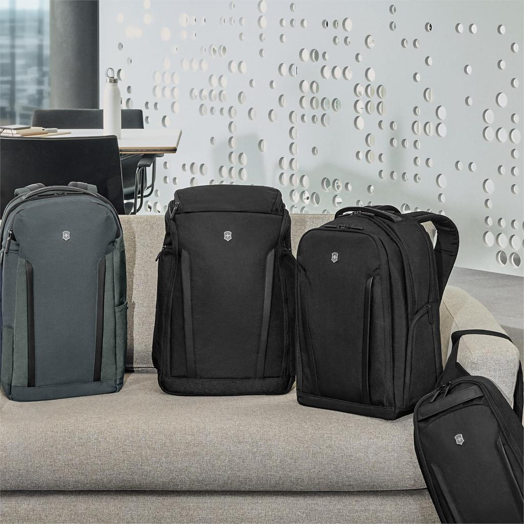 Altmont Professional Laptop Backpack with Detachable Business Simple Slit Multifunctional Fits Laptops and Detachable Organizer Black 602153