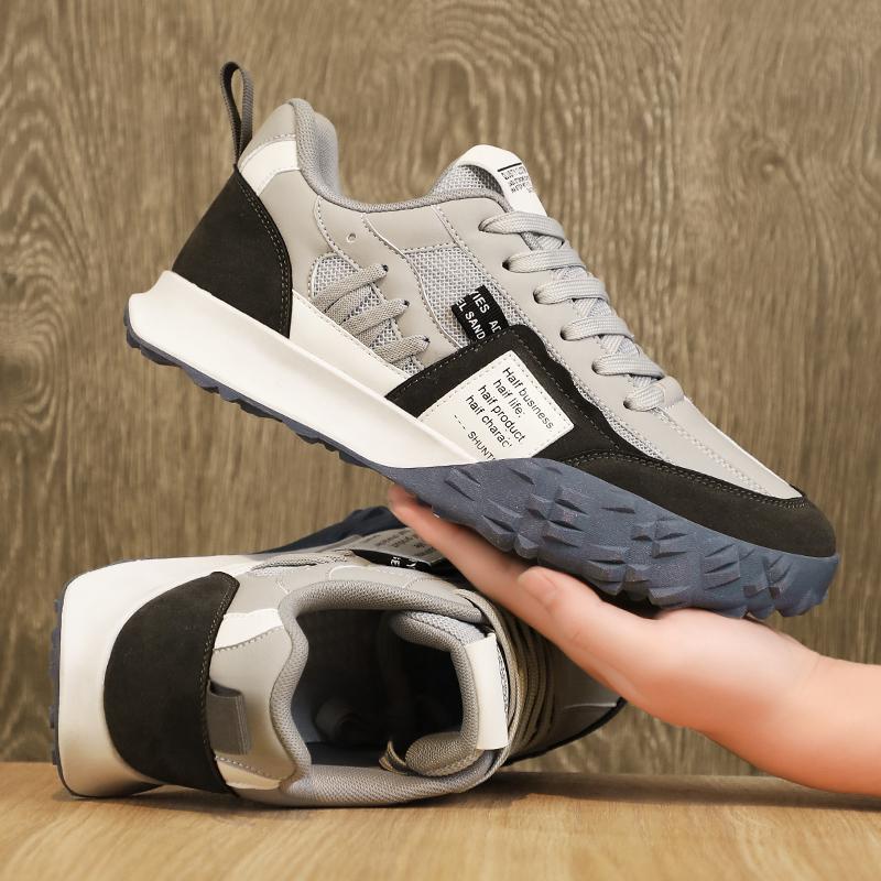 

Чоловіче взуття Повсякденне взуття на товстій підошві Дихаюче взуття Нове чоловіче взуття без ковзання Прогулянкові туфлі на плоскій підошві Модне вулканізоване взуття 44 сірий