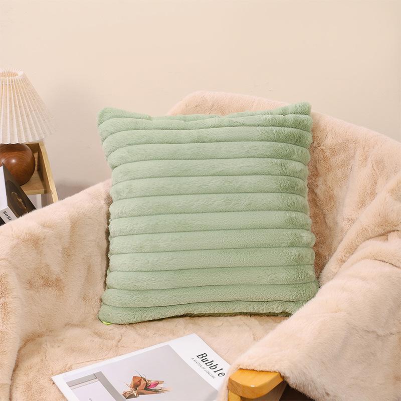 Modern Minimalist Plush Pillowcase 45x45/50x50 for Leisure and Entertainment
