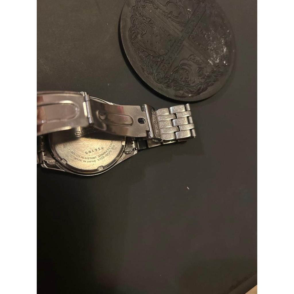 Used SEIKO SOLAR men's watch day date silver made in Japan