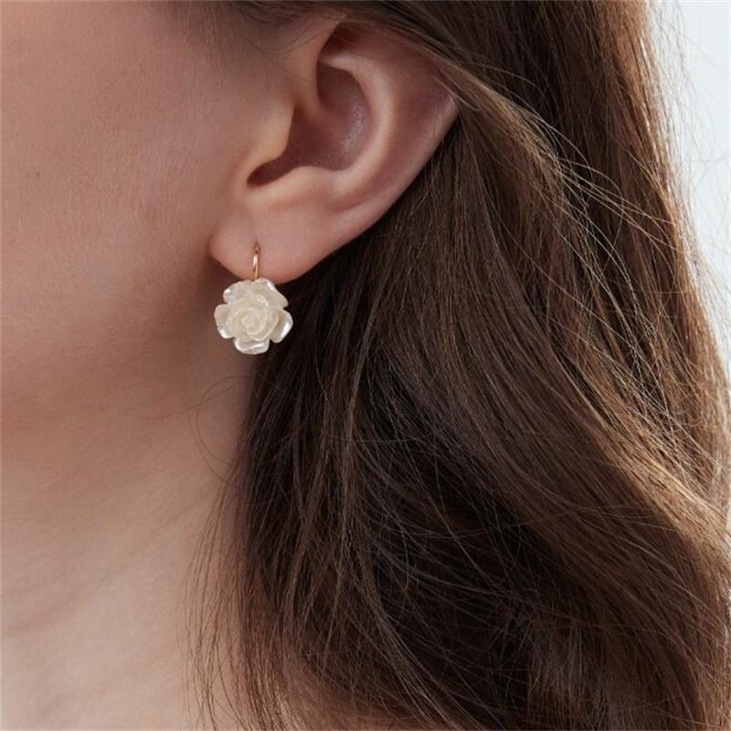 New Trend Elegant Delicate Sweet Lovely Multi-Flower Pearl Earrings For Women Temperament Jewelry Party Premium Gifts Wholesale