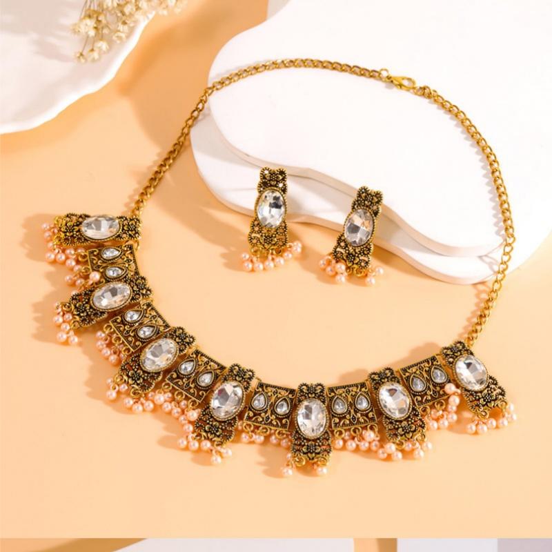 Vintage Crystal Choker Necklace Inlaid Rhinestone Ethnic Style Jewelry Set Women Accessories