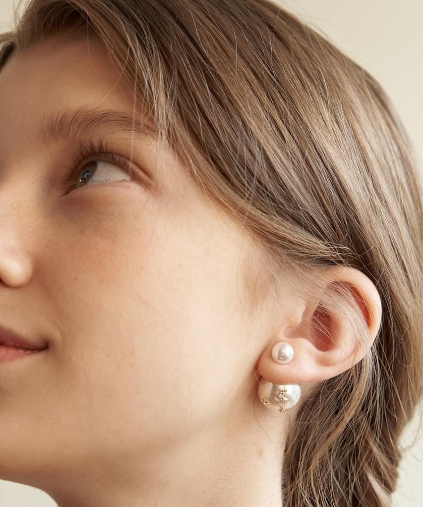 Tatiana Mignon Double Pearl Post Earrings_Ec1686