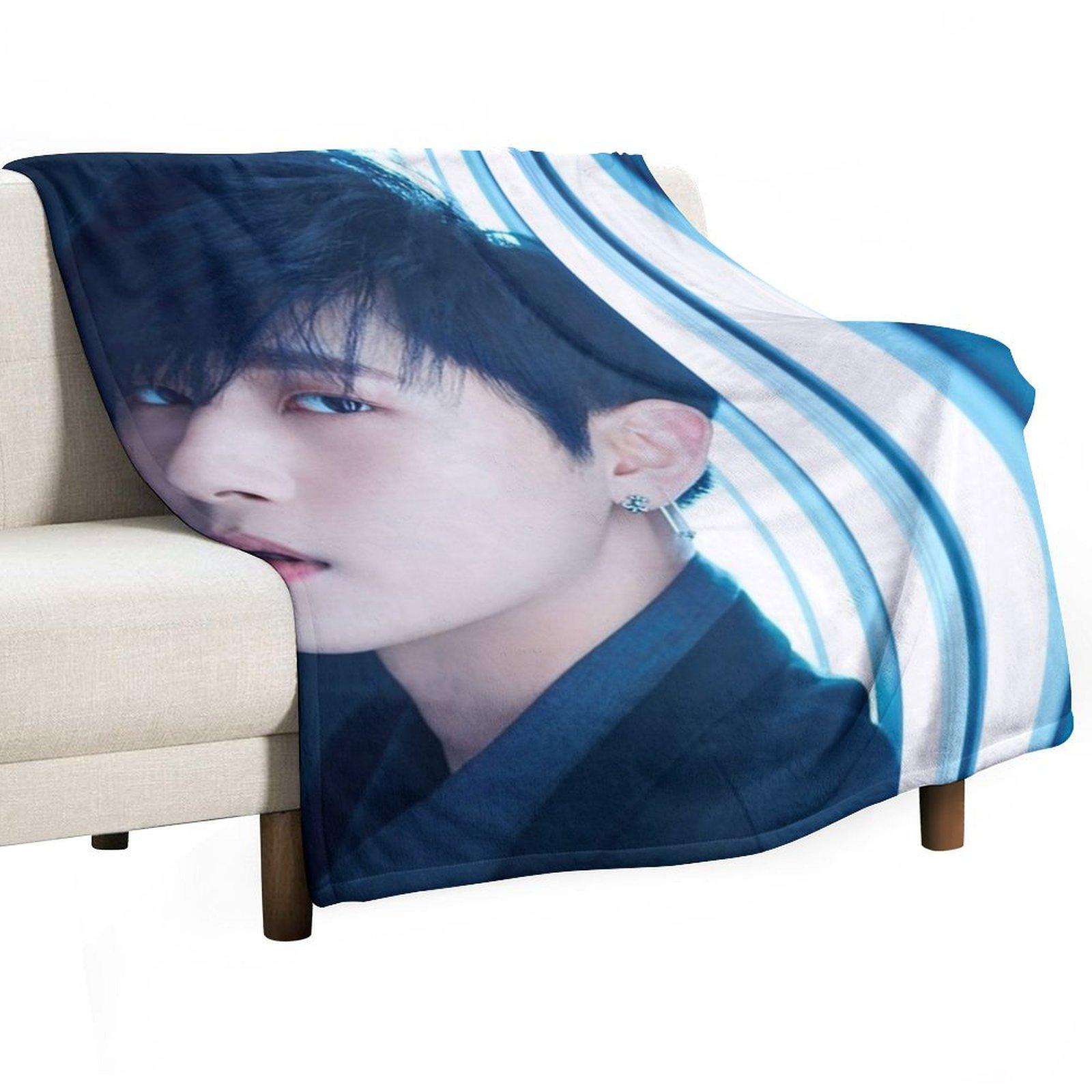 I.M. Throw Blanket Comforter Luxury Thicken Soft Beds Flannel Fabric Blankets 30x40in