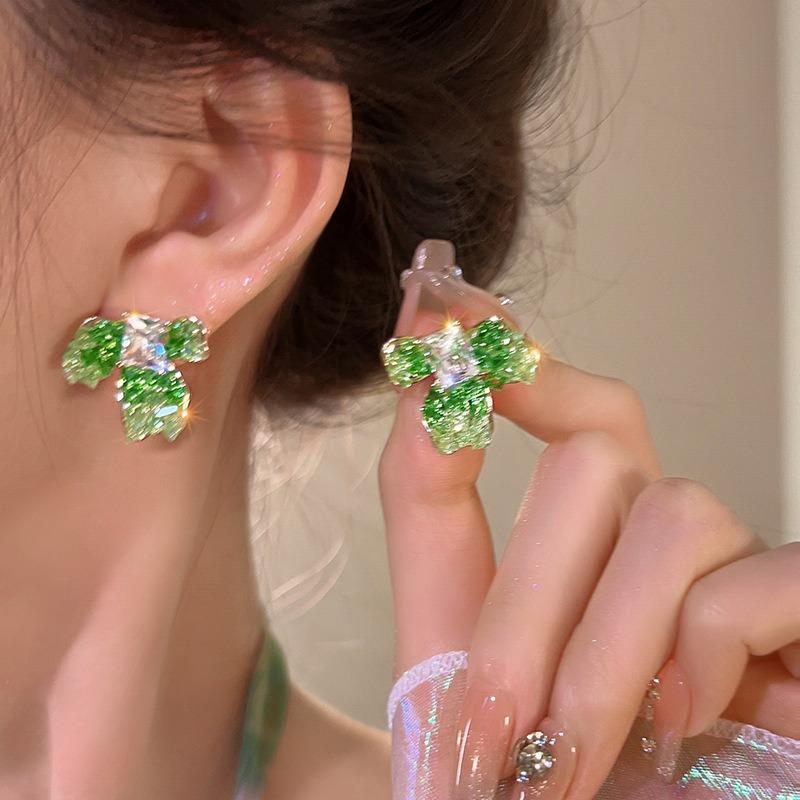 Green Crystal Flower Stud Earrings Women's Design Sense Niche Light Luxury High Sense Temperament Atmospheric Earrings Summer Ear Jewelry